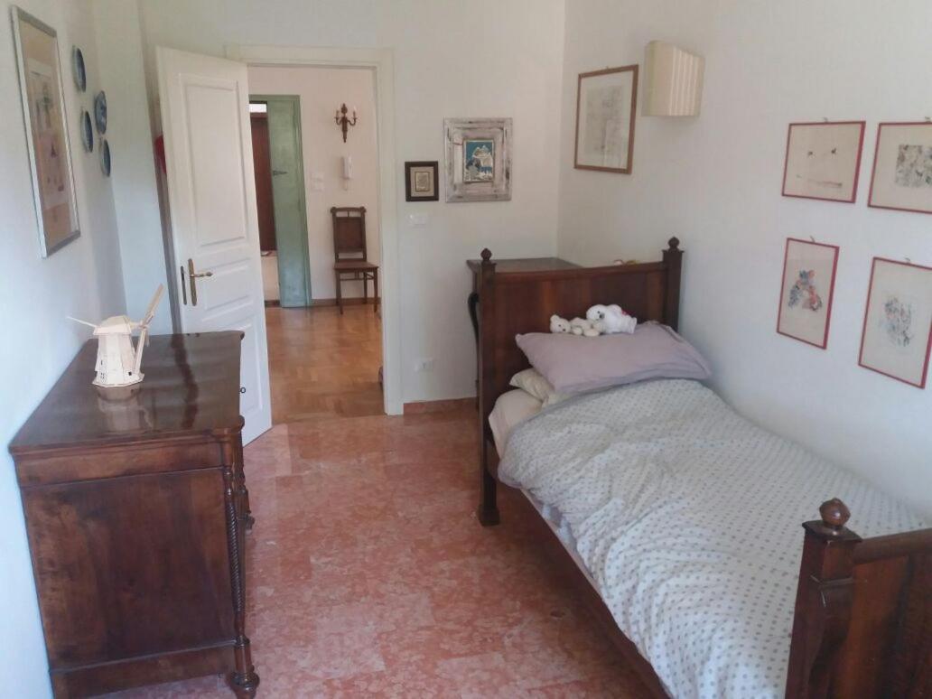 Relais Lola Apartment โบโลญญา ภายนอก รูปภาพ